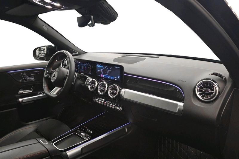 Mercedes GLB220 bild 10