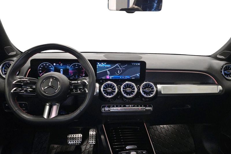 Mercedes GLB220 bild 8