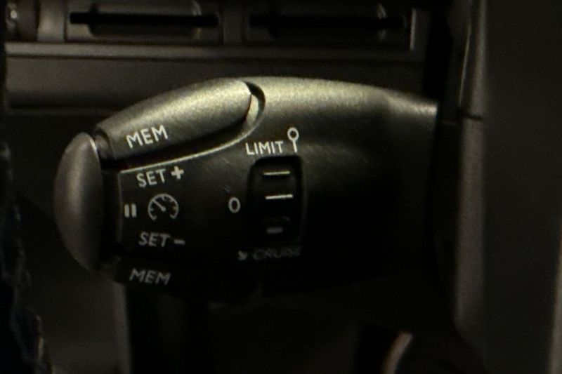 Peugeot 5008 bild 26