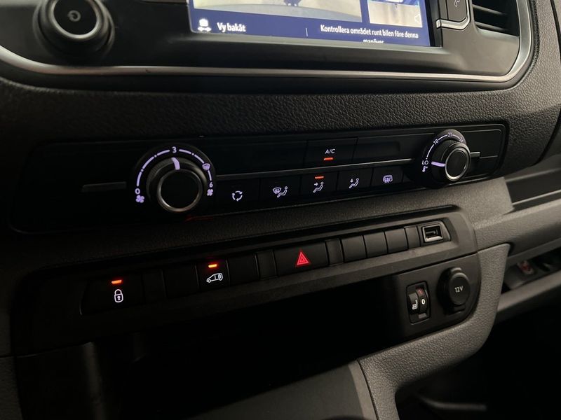 Opel Vivaro bild 24