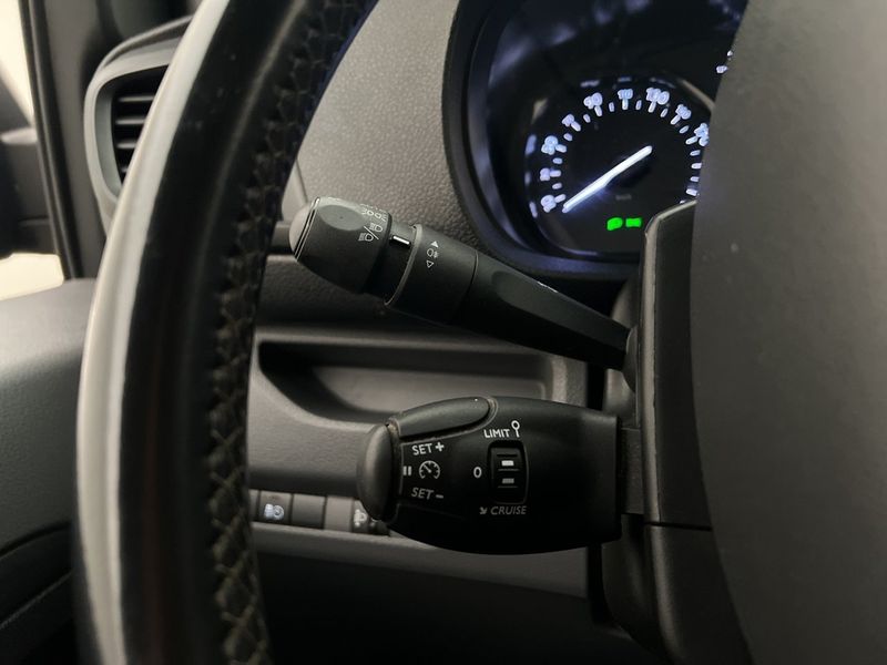 Opel Vivaro bild 18