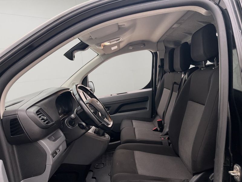Opel Vivaro bild 17