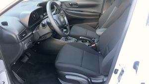 Hyundai i20 bild 5
