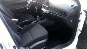 Hyundai i20 bild 3