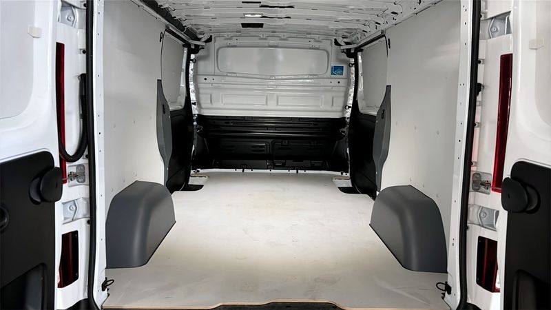 Renault Trafic bild 10