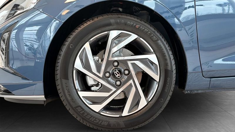Hyundai i20 bild 9