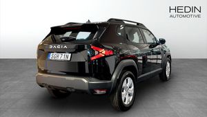 Dacia Duster bild 2