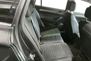 Volkswagen Passat bild 8