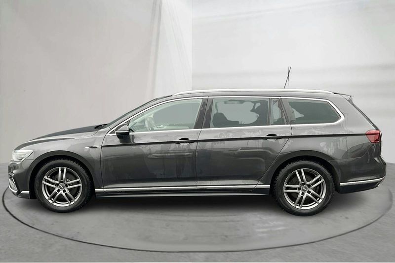 Volkswagen Passat bild 2