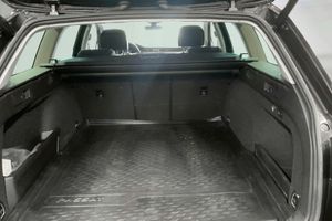 Volkswagen Passat bild 9