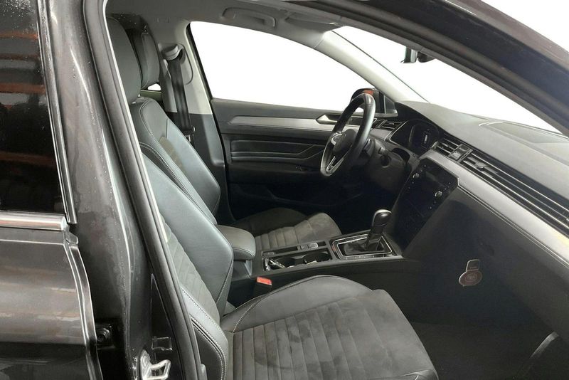 Volkswagen Passat bild 7