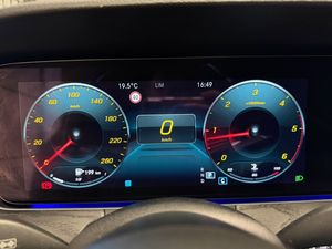 Mercedes E220 bild 21