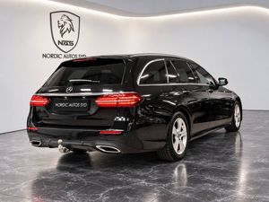 Mercedes E220 bild 6