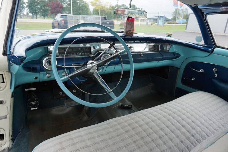 Buick Super bild 17