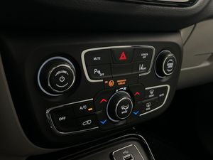 Jeep Compass bild 25