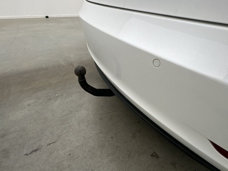 Tesla Model 3 bild 19