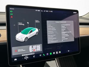 Tesla Model 3 bild 28
