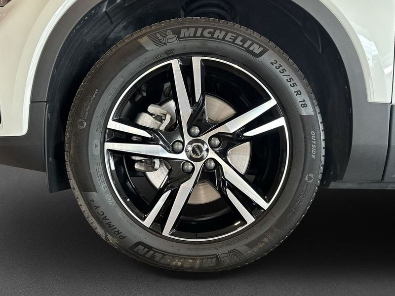 Volvo XC40 bild 8