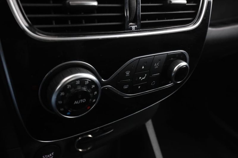 Renault Clio bild 25
