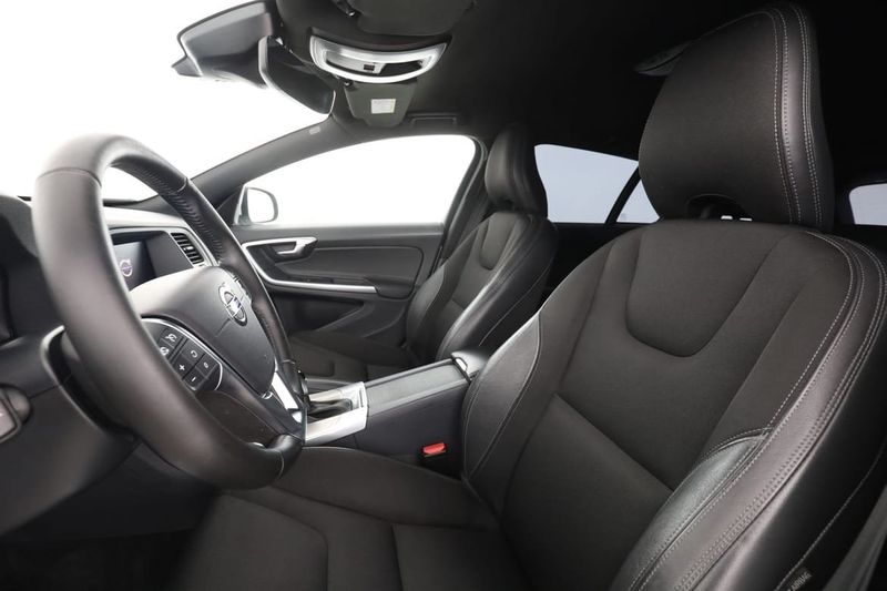 Volvo V60 bild 11