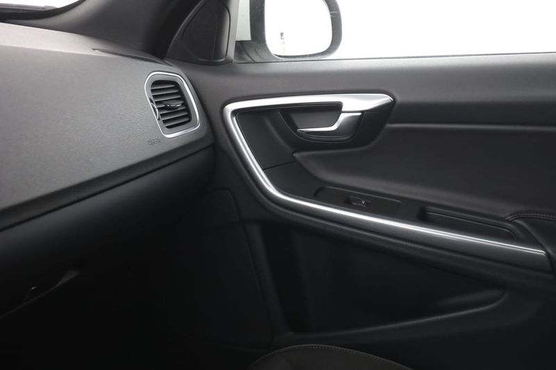 Volvo V60 bild 28
