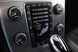 Volvo V60 bild 24
