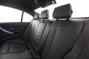 BMW 320 bild 15