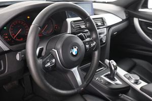 BMW 320 bild 12