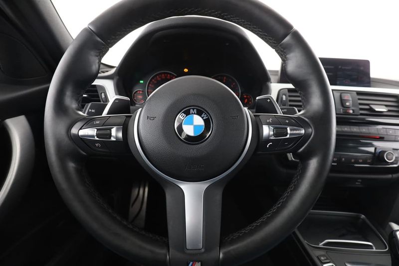 BMW 320 bild 19