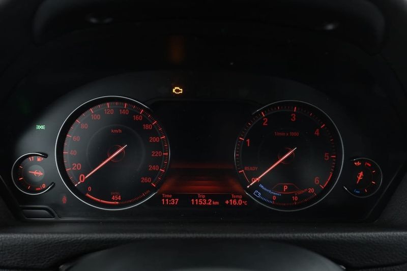 BMW 320 bild 20