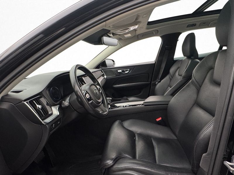 Volvo V60 bild 8