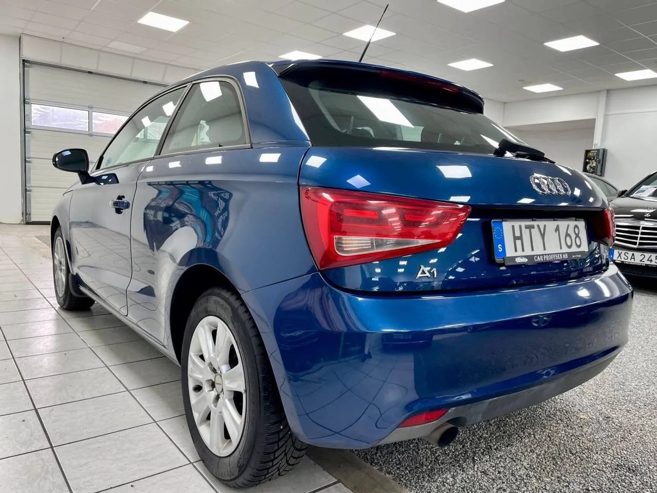 Vehicle image 2