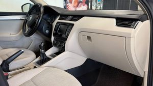 Skoda Octavia bild 14