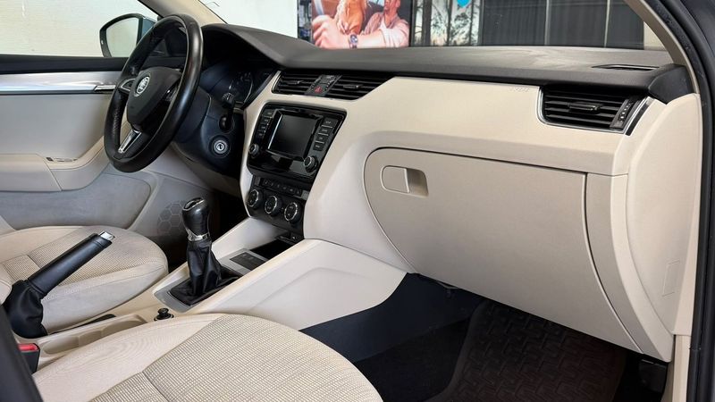 Skoda Octavia bild 14