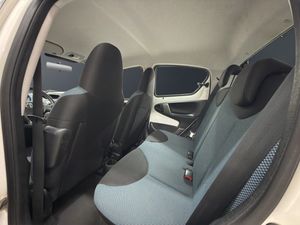 Toyota Aygo bild 9