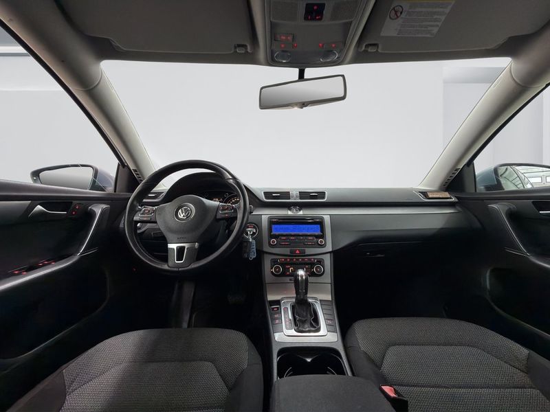 Volkswagen Passat bild 10
