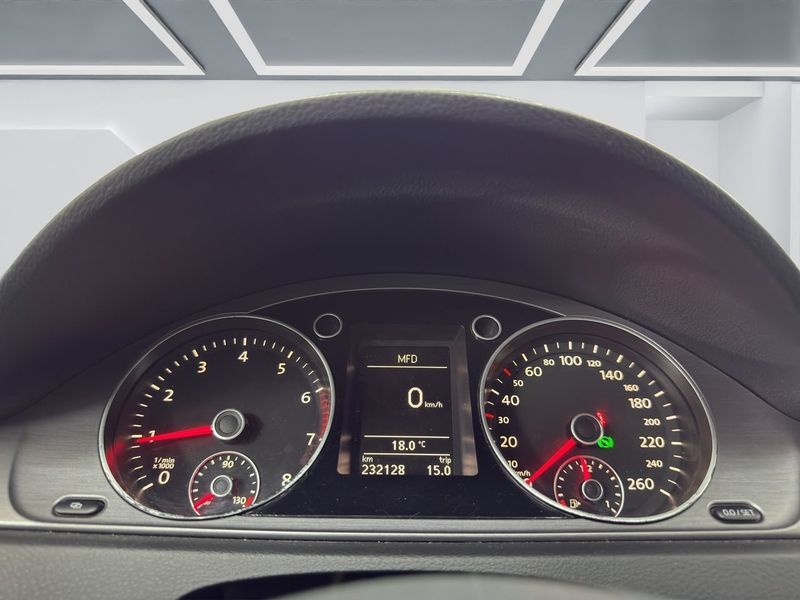 Volkswagen Passat bild 11