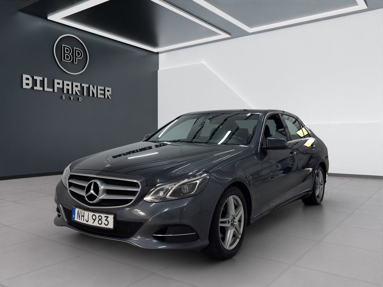 Mercedes E220