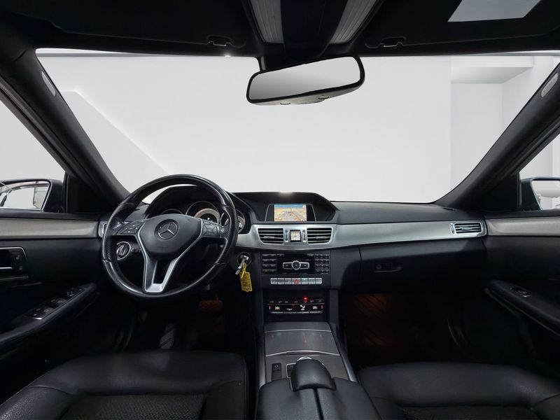 Mercedes E220 bild 9