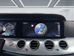 Mercedes E300 bild 12