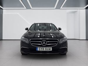 Mercedes E300 bild 2