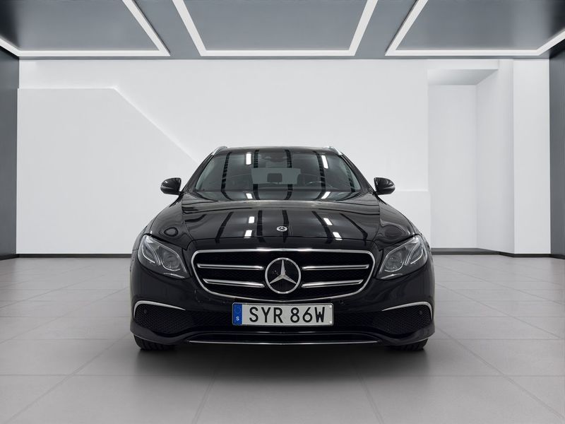 Mercedes E300 bild 2