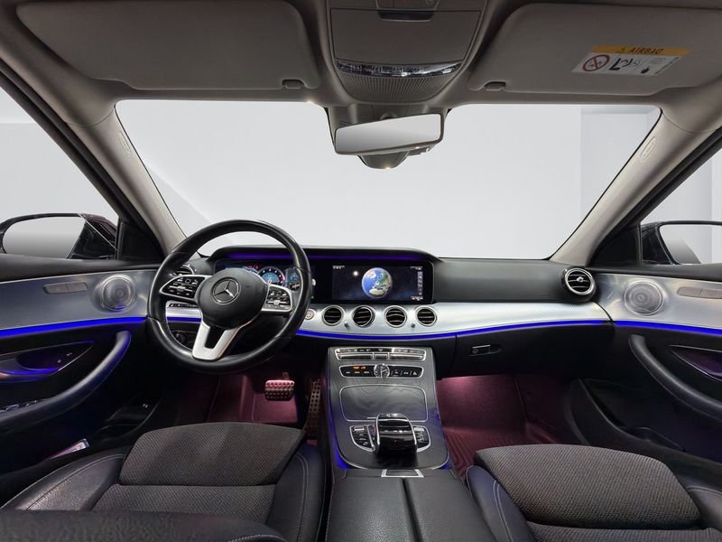 Mercedes E300 bild 9
