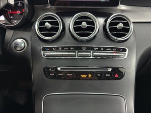Mercedes GLC220 bild 14