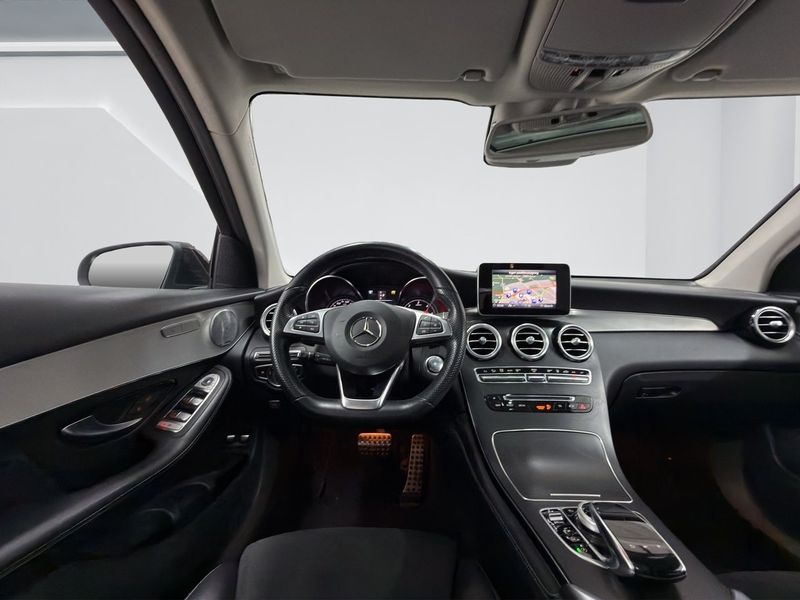 Mercedes GLC220 bild 11