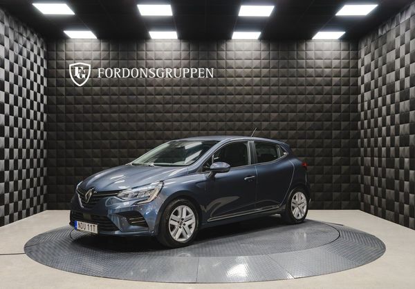 Renault Clio V 1.0 TCe Zen / Värmare / Vinterhjul / Låga mil - 2020