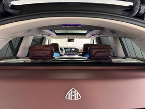 Mercedes GLS600 bild 18