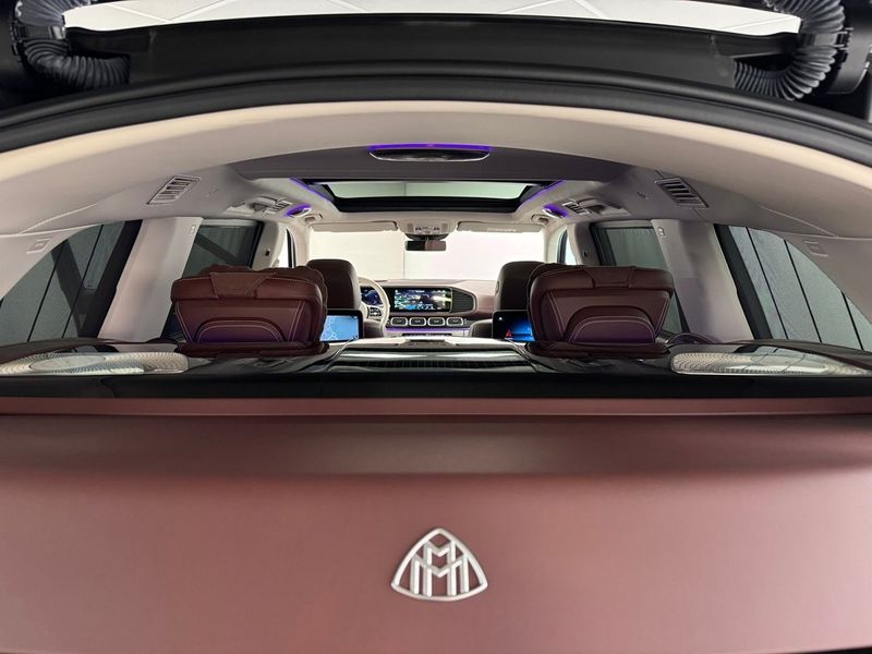 Mercedes GLS600 bild 18