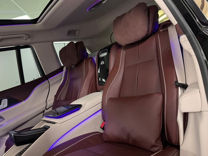 Mercedes GLS600 bild 20