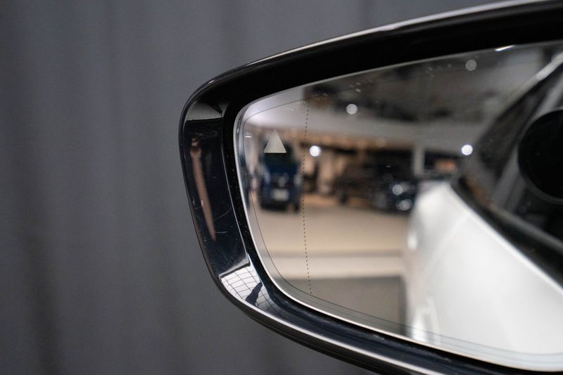 BMW i4 bild 22